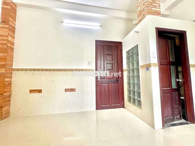 Phòng trọ quận 3 hỗ trợ lắp nội thất cơ bản