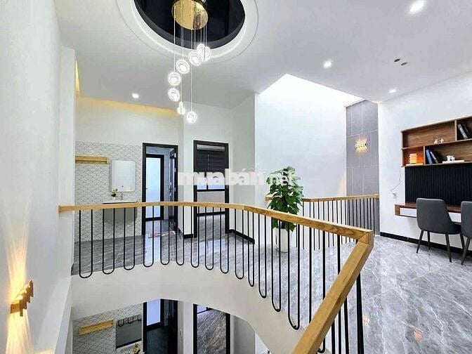 CHÍNH CHỦ CẦN BÁN NHÀ KIỆT OTO 5m HOÀNG VĂN THÁI