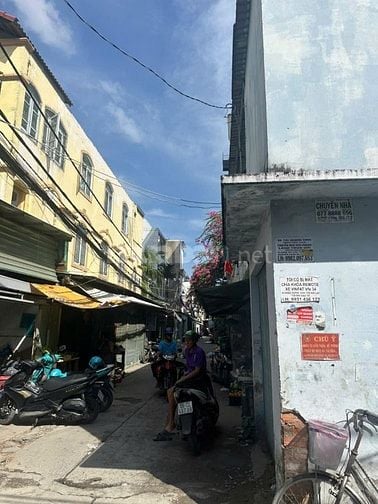 Chính chủ cần bán dãy phòng trọ góc mặt tiền 2 hẻm, Huỳnh Tấn Phát