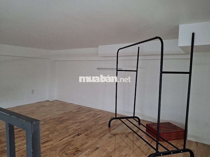 Phòng Gác Rộng, 4 CỬA SỔ TR gần KCX Tân Thuận, Cầu Phú Mỹ, Phú Mỹ Hưng