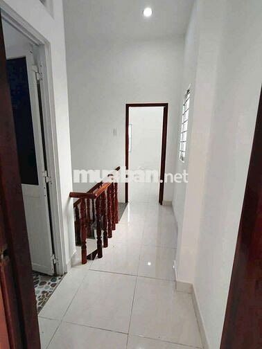 Nhà tân kim giá rẻ sổ Hồng Sẵn