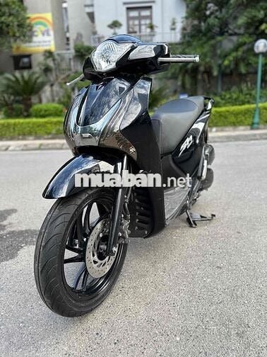 Honda SH 150 năm 2016 ! chạy ít xe còn mới