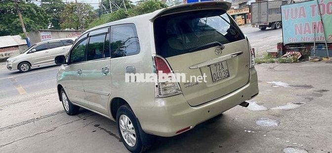 Toyota Innova 2009 G - 139000 km