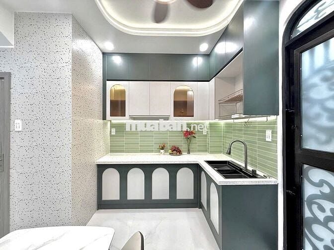 NHÀ 4 TẦNG – CÔNG NHẬN 32,3M² – GIÁ NHỈNH 6 TỶ – SIÊU PHẨM PHÚ NHUẬN