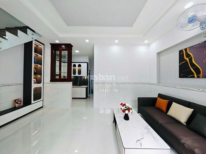 Nhà Công Viên Làng Hoa Gò Vấp Ngang Hiếm 6m Hẻm 4m 42m2 Nhỉnh 4 Tỷ