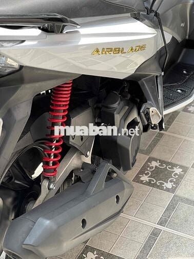 ab 125 mắt cú đẹp keng