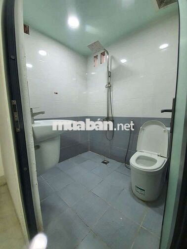 Đầu tháng 12 trống phòng gần Gigamall,nội thất đầy đủ,không ngập nước.