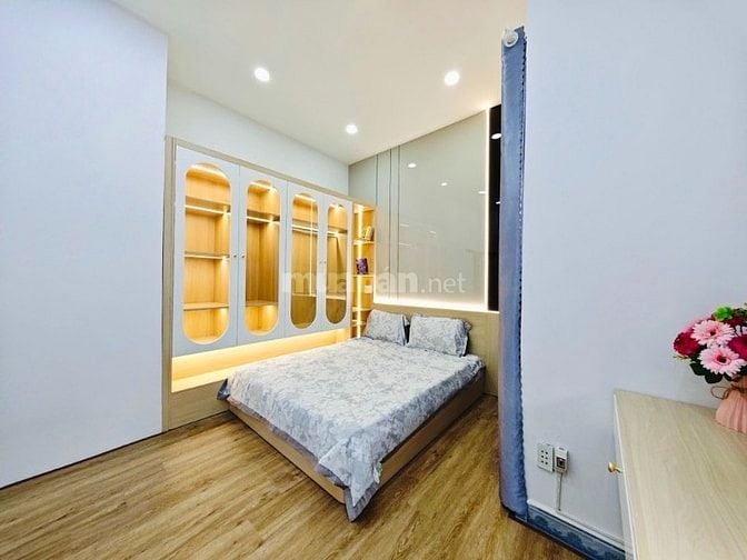 Nhà Công Viên Làng Hoa Gò Vấp Ngang Hiếm 6m Hẻm 4m 42m2 Nhỉnh 4 Tỷ