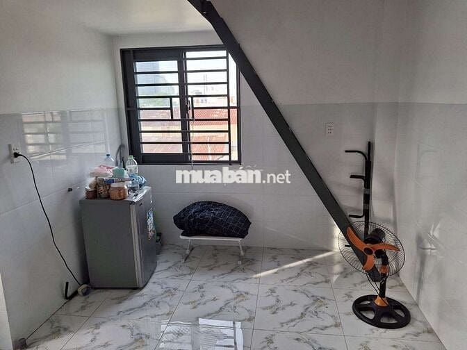 Phòng Gác Rộng, 4 CỬA SỔ TR gần KCX Tân Thuận, Cầu Phú Mỹ, Phú Mỹ Hưng