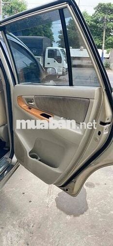 Toyota Innova 2009 G - 139000 km