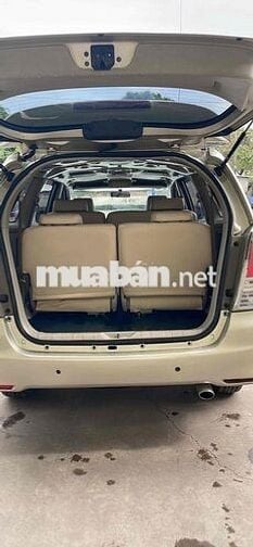 Toyota Innova 2009 G - 139000 km