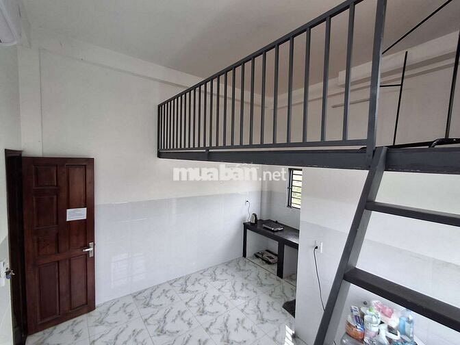 Phòng Gác Rộng, 4 CỬA SỔ TR gần KCX Tân Thuận, Cầu Phú Mỹ, Phú Mỹ Hưng