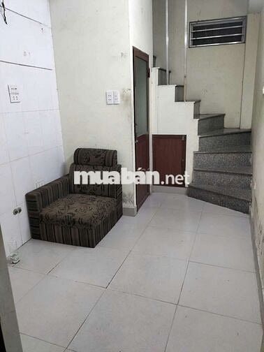 Chính chủ cho thuê cả nhà12mx5 tầng