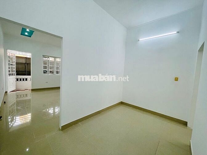 🔶 Ngay Hai Bà Trưng Q1 – Nhà Đẹp 2 Tầng – 4x20m – Kinh Doanh Tự Do