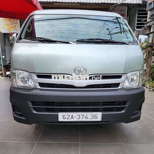 Tải Van Toyota Hiace 2011  6N/810kg- mơi 46000 km