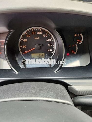 Tải Van Toyota Hiace 2011  6N/810kg- mơi 46000 km