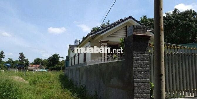 Bán căn nhà đẹp Định Hòa thủ Dầu một Bình Dương