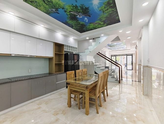 Cần bán Đất Nhà mặt tiền đường container - Vị trí trung tâm siêu đẹp