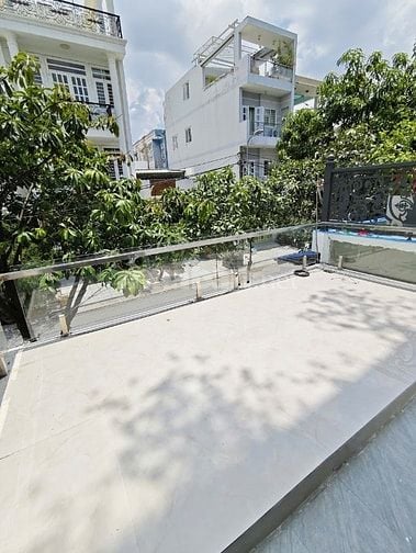 Cần bán Đất Nhà mặt tiền đường container - Vị trí trung tâm siêu đẹp