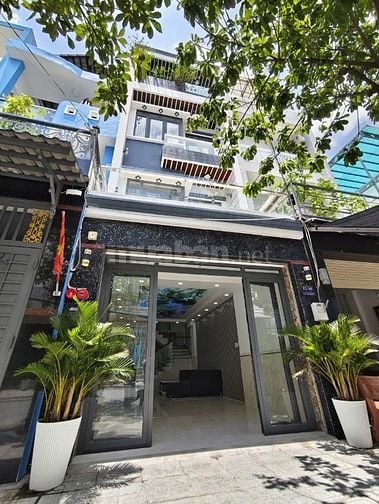 Cần bán Đất Nhà mặt tiền đường container - Vị trí trung tâm siêu đẹp