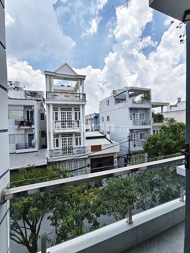 Cần bán Đất Nhà mặt tiền đường container - Vị trí trung tâm siêu đẹp