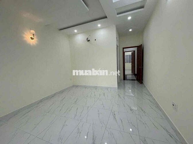 nhà 4x16m 4 tầng 4pn 5wc sân thượng, hẻm he hơi thông đường Bình Thành