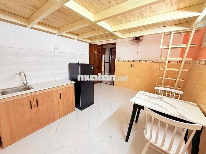 DỰ ÁN MỚI CHO THUÊ PHÒNG CÓ GÁC Ở CMT8 Q10 GẦN ĐH HUFLIT CHỢ HOÀ HƯNG