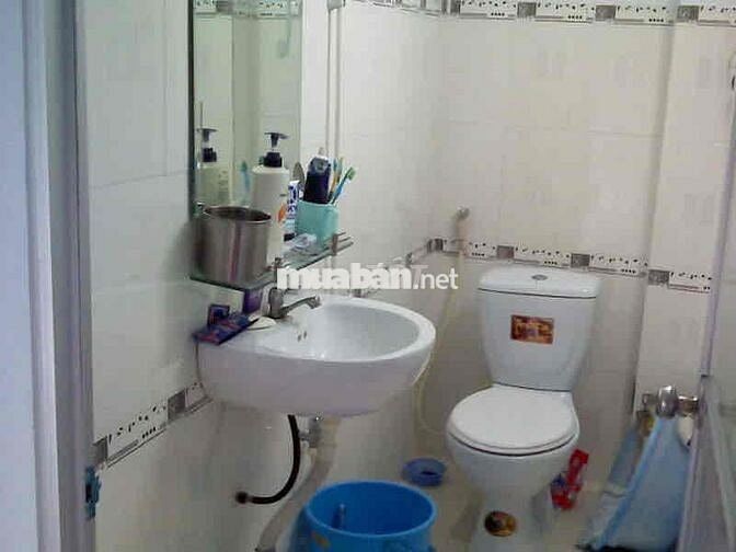 còn 1 căn phòng trọ mới đường oto tải giá 1tr2