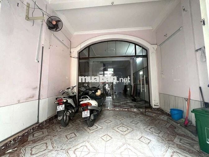 MẶT TIỀN KD ĐA NGÀNH NHỘN NHỊP 4,5*25_KD ĐA NGÀNH _ ĐƯỢC Ở LẠI