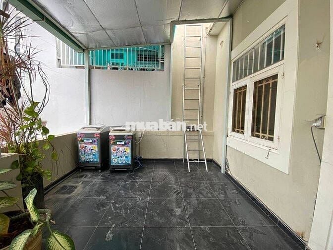 🏠 KTX SÁT MẶT TIỀN 3 THÁNG 2, Q10 - KHÔNG PHÁT SINH THÊM PHÍ