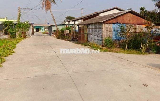 Bán 3400m2 thổ cư + vườn, mặt tiền Nguyễn Văn Thanh, tân trụ Long An