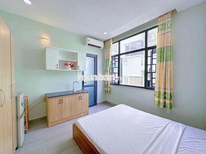 PHÒNG STUDIO BAN CÔNG THOÁNG 25M2 - NGAY CMT8 Q10 GẦN CHỢ HOÀ HƯNG