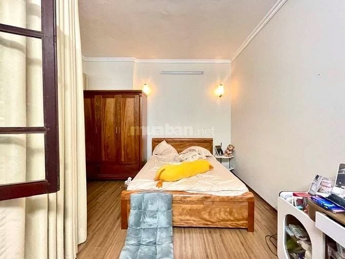 Bán nhà gấp Lương Khánh Thiện Tân Mai, ngõ ô tô thông, Dt 60M2, 5T.