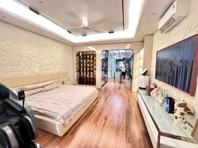 Bán nhà gấp Lương Khánh Thiện Tân Mai, ngõ ô tô thông, Dt 60M2, 5T.