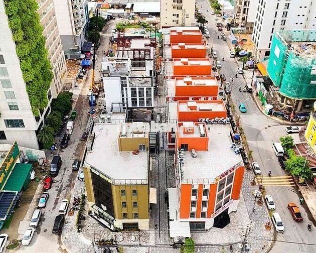 CHO THUÊ NHÀ 4 TẦNG MT ĐƯỜNG TRẦN BẠCH ĐẰNG - ĐỖ BÁ ,   -VỊ TRÍ GẦN CH