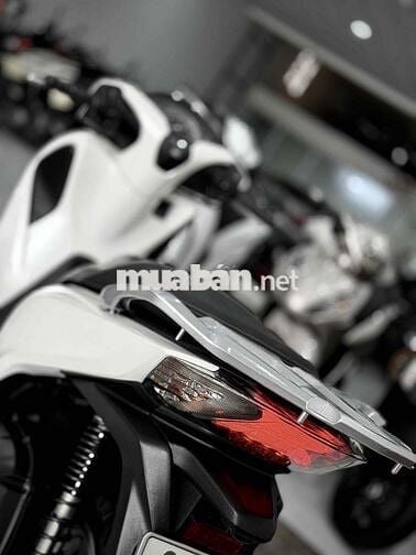 Sh125i 2018 Lướt chính chủ ký ( Hỗ trợ GÓP ) 🔥🔥🔥