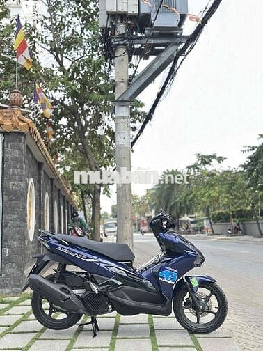 Honda Airblade 4val 2022 Xanh 9779 km