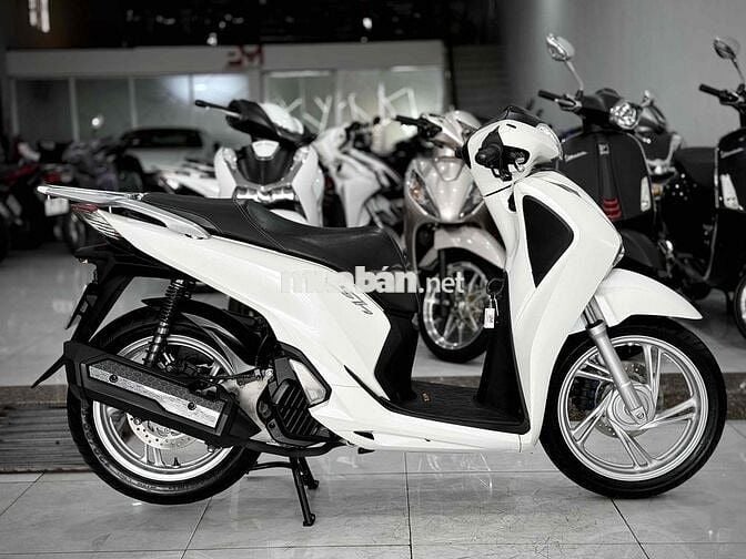 Sh125i 2018 Lướt chính chủ ký ( Hỗ trợ GÓP ) 🔥🔥🔥