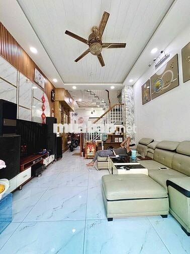 NHÀ ĐẸP CHÍNH CHỦ 3 TẦNG, 911/10/28B QUANG TRUNG, P.14 GÒ VẤP