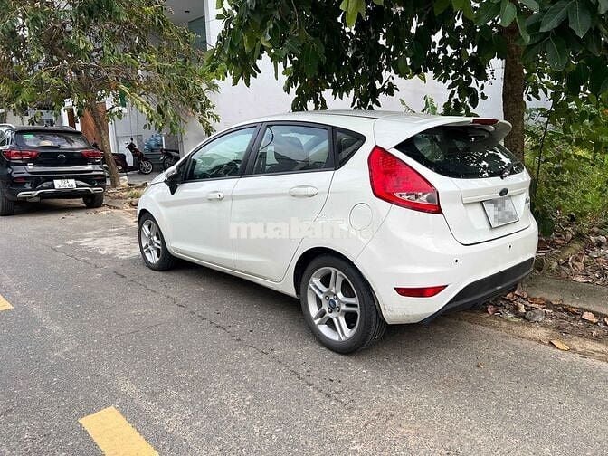 Ford Fiesta Sport 2013 Trắng sữa 95.000 km