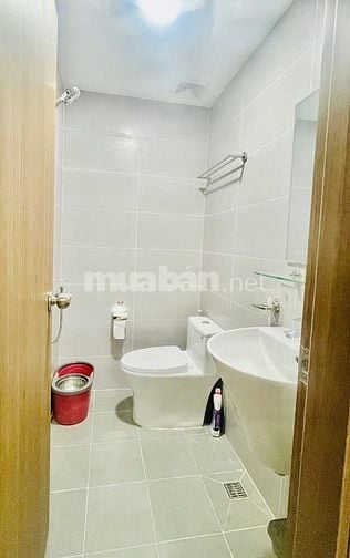 Bcons Plaza 2PN Full Nội Thất – Sổ Sẵn, View Hồ Đá Đẹp – Giá Chỉ 2,355