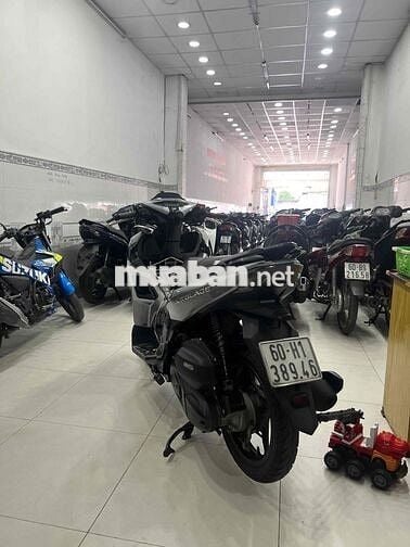 Honda Air Blade 125 Bạc đen