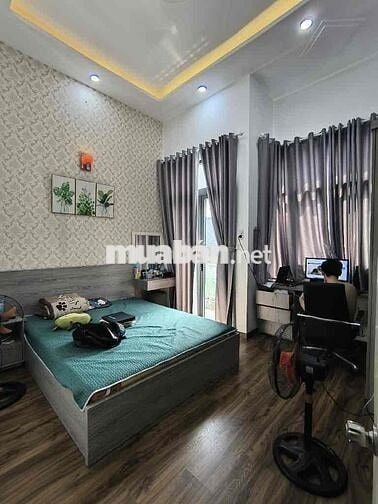 Giảm mạnh 700tr - Hẻm 5m - 4 tầng - 52m2 - Quang Trung - Chỉ 6 tỷ