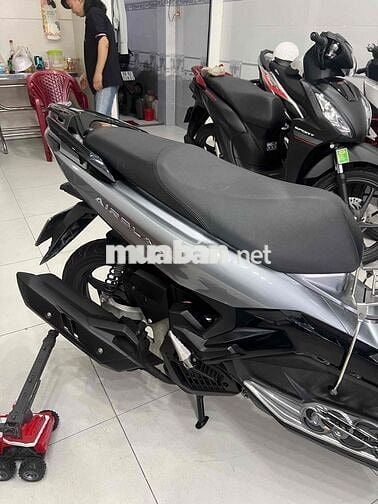 Honda Air Blade 125 Bạc đen