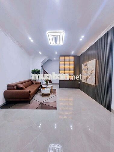 NHÀ ĐẸP TÂY MỖ - LÔ GÓC - Ô TÔ ĐỖ GẦN - 36m² - Chỉ 7.x Tỷ