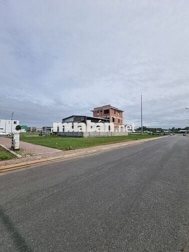 Đất nền biệt thự cặp hẻm kỹ thuật Nam Long 2, Cái Răng, cần thơ