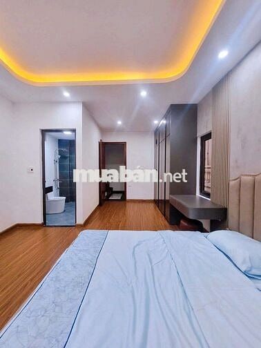 NHÀ ĐẸP TÂY MỖ - LÔ GÓC - Ô TÔ ĐỖ GẦN - 36m² - Chỉ 7.x Tỷ