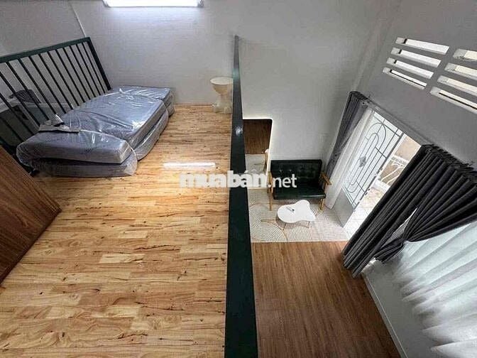 Nhà Chính chủ cho thuê, Full nội thất, 30m2 ngay Cầu Vượt ngã tư ga