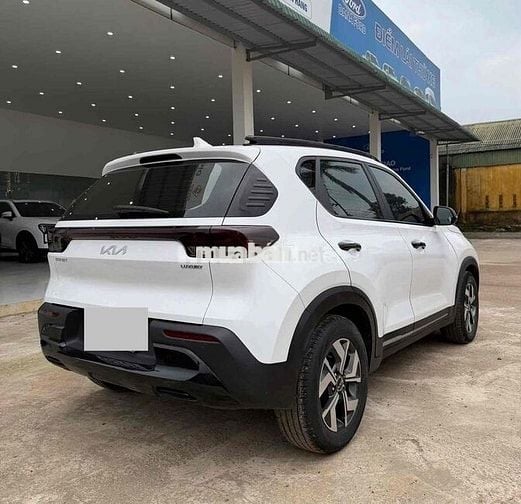 Kia Sonet 2023 Luxury 40000 km