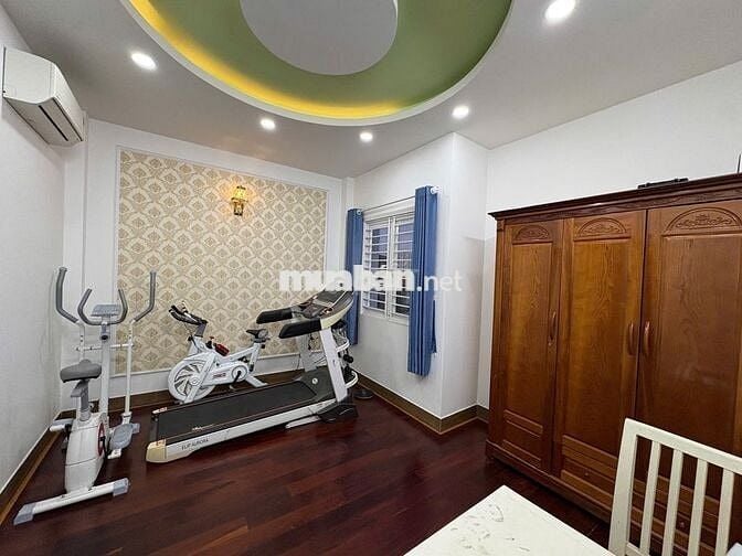 Nhà phố kiểu Biệt Thự 4 lầu mới đẹp + Tặng nội thất xịn